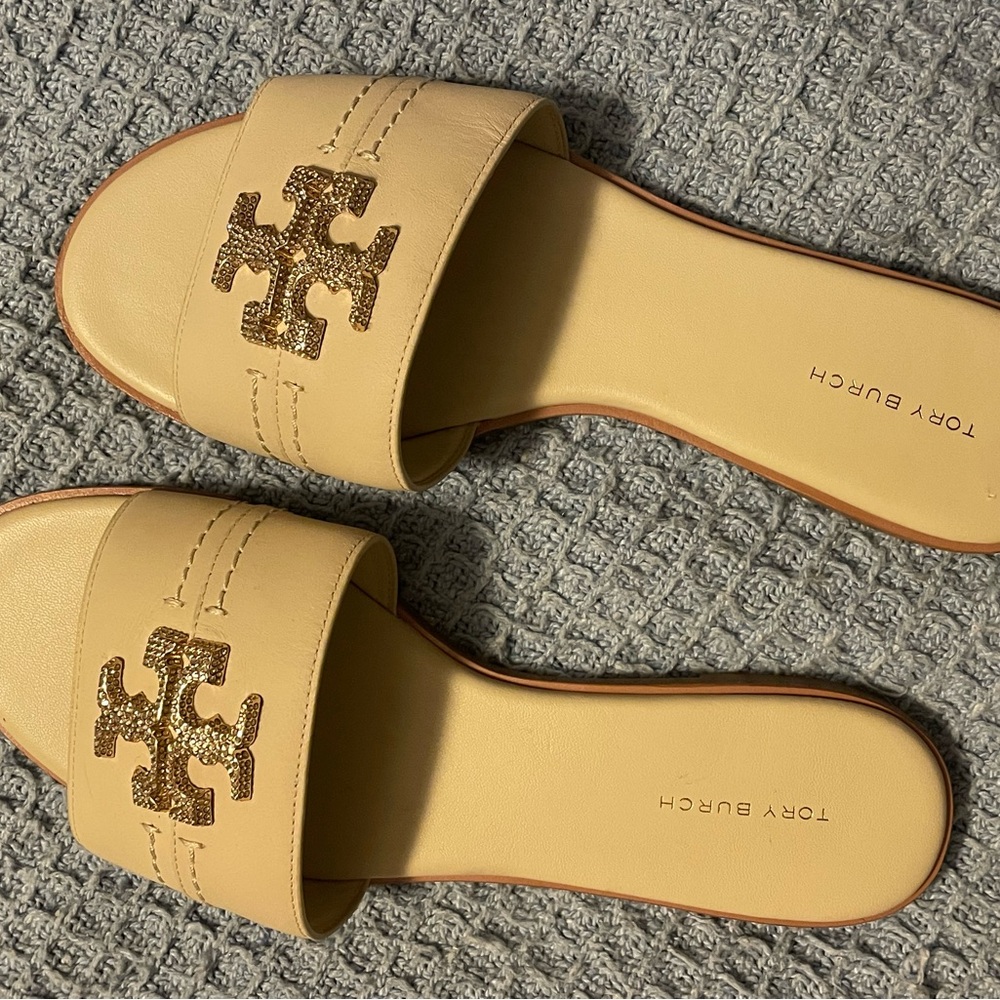 Tory Burch Cream Leather Sandals